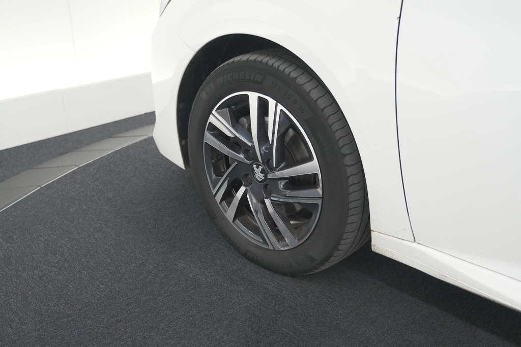 Peugeot 208 – foto 26