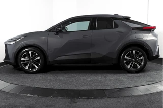 Toyota C-HR – thumbnail 4