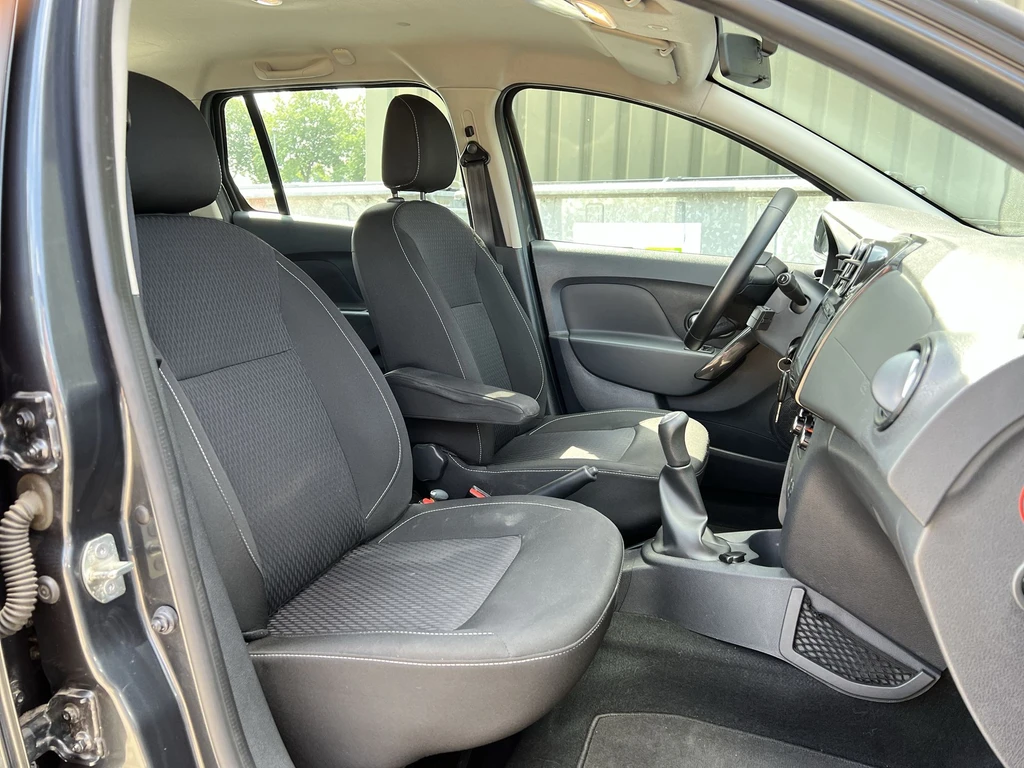 Dacia Logan – foto 27