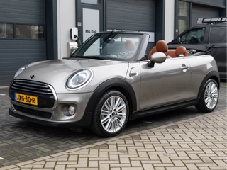 MINI Cooper Cabrio – thumbnail 2
