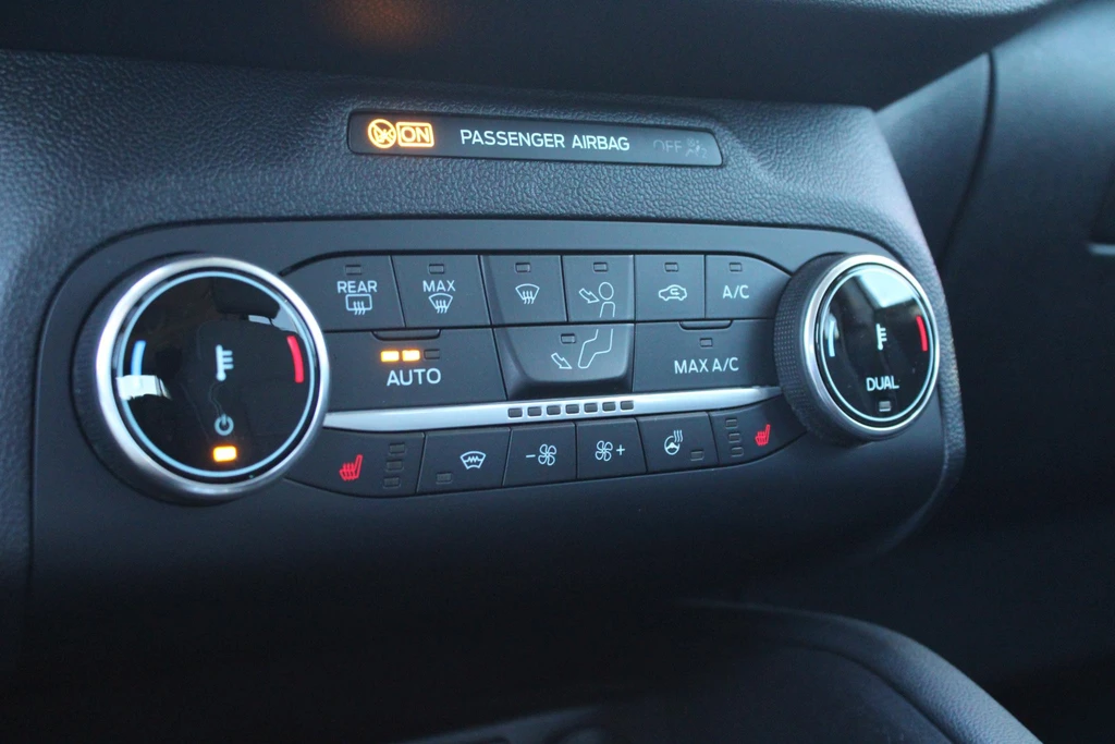 Ford Kuga – foto 28