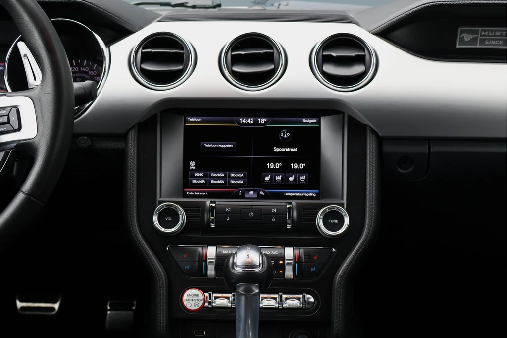 Ford Mustang – foto 28