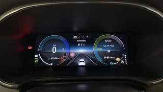 Renault Megane E-Tech – thumbnail 32