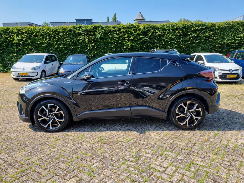 Toyota C-HR – foto 2