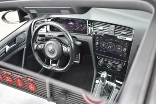 Volkswagen Golf – thumbnail 24