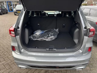 Ford Kuga – thumbnail 30
