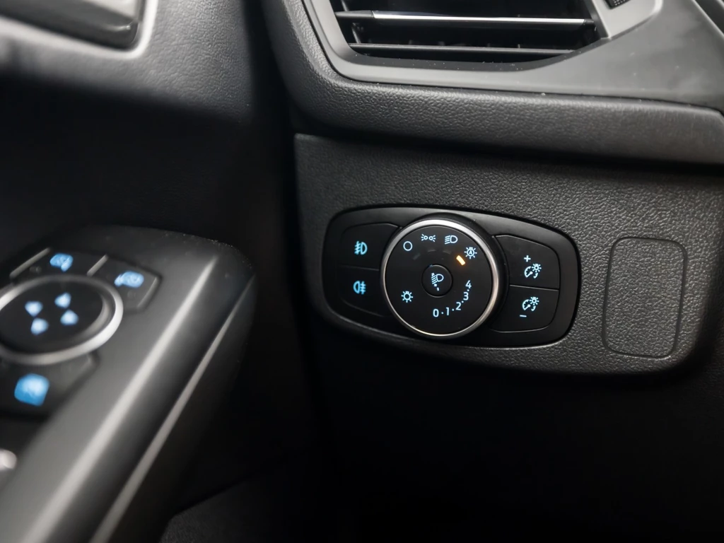 Ford Focus – foto 24