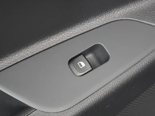 Kia Stonic – thumbnail 38