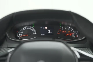 Peugeot 208 – thumbnail 27