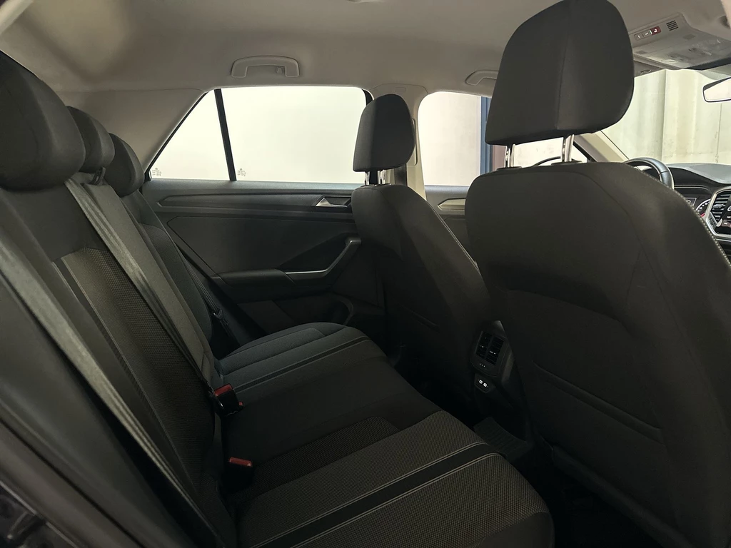 Volkswagen T-Roc – foto 18
