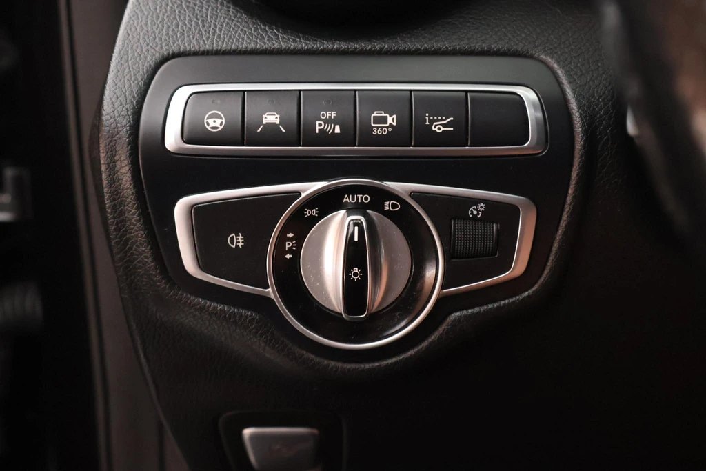 Mercedes-Benz GLC – foto 18