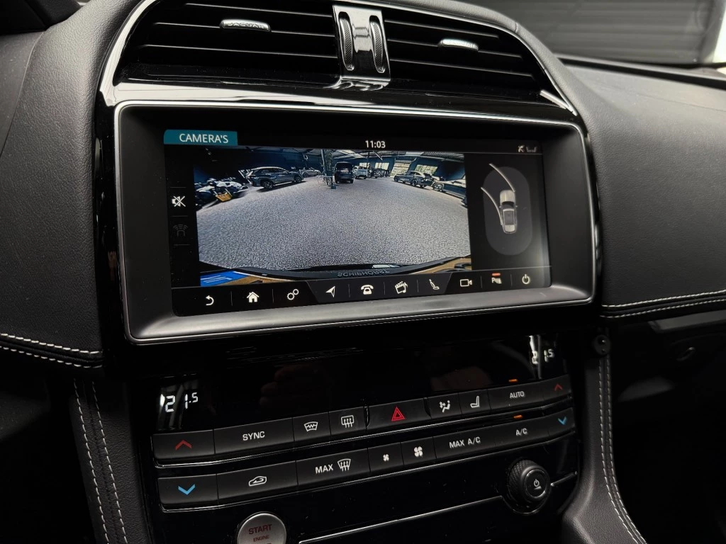 Jaguar F-PACE – foto 18