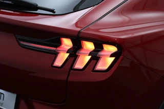 Ford Mustang Mach-E – thumbnail 21