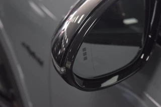 Porsche Cayenne – thumbnail 18