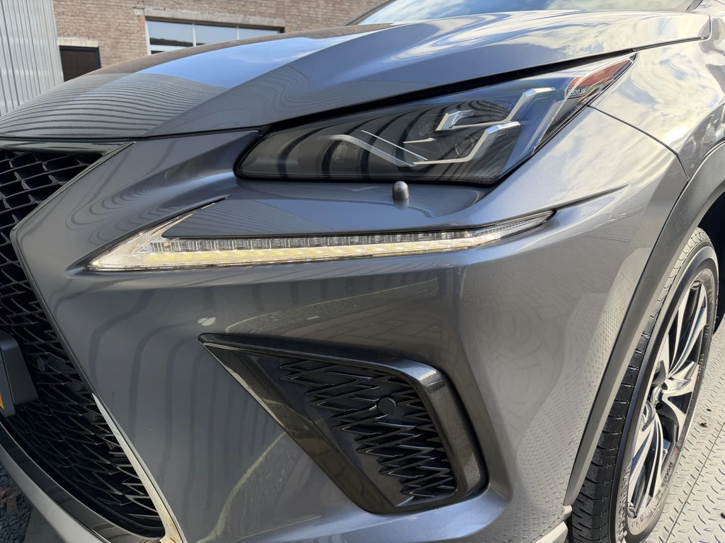 Lexus NX – foto 26
