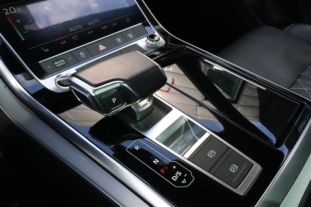 Audi Q8 – foto 15