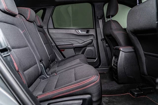 Ford Kuga – thumbnail 36