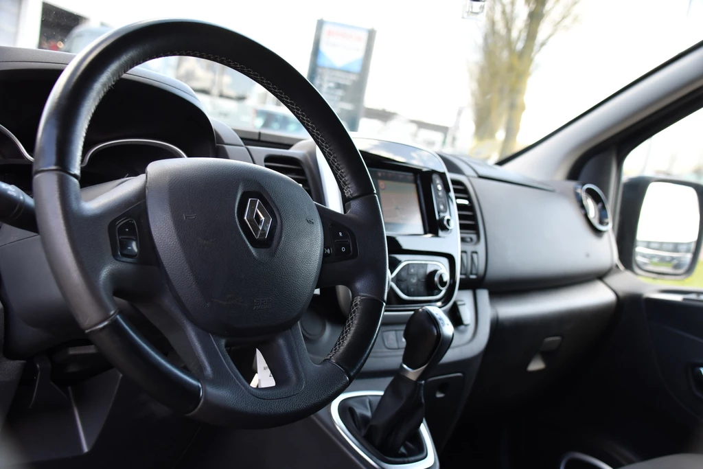 Renault Trafic – foto 15