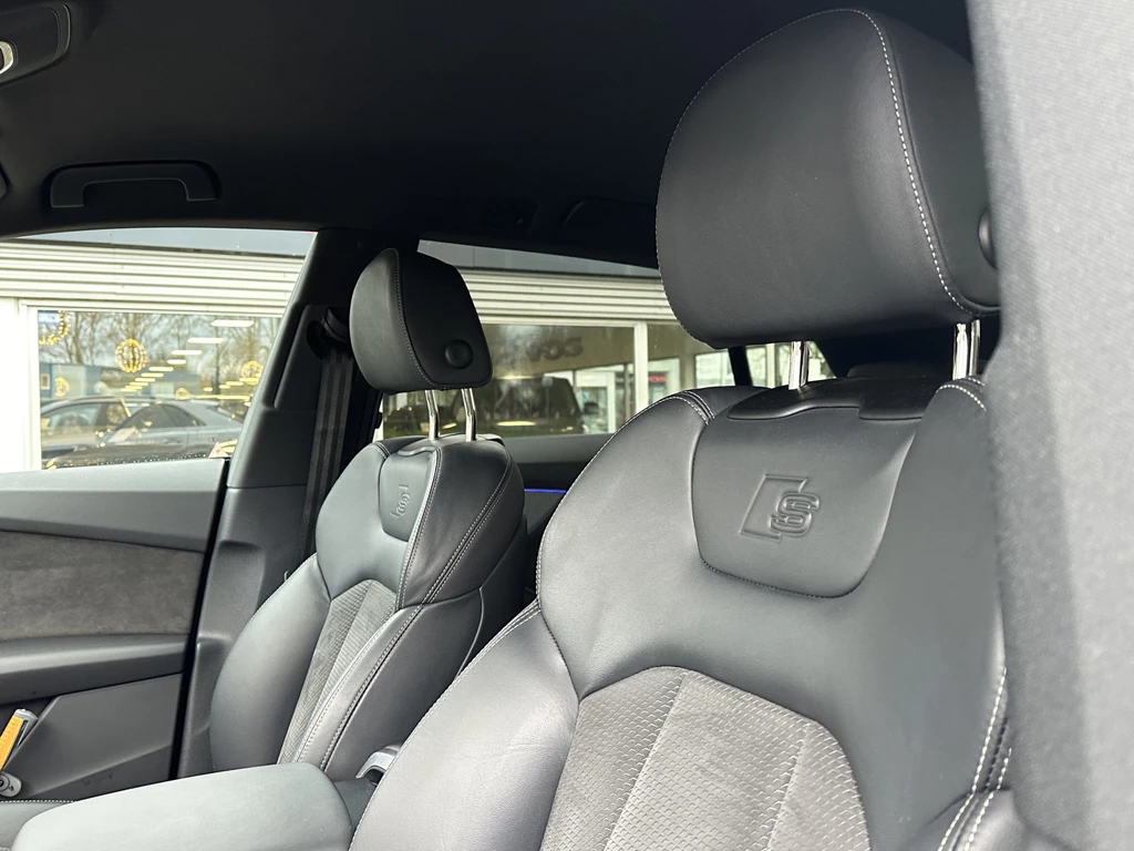 Audi Q8 – foto 12