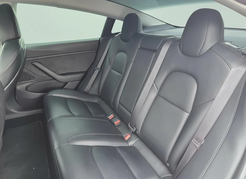 Tesla Model 3 – foto 13