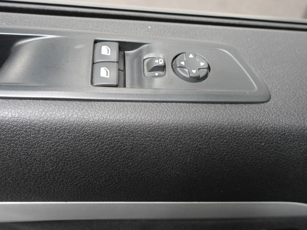 Opel Vivaro – foto 14