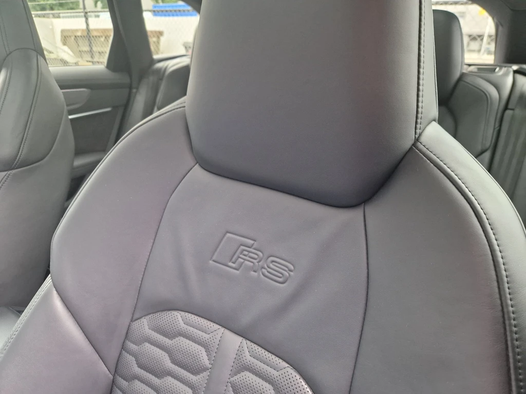Audi RS6 – foto 12