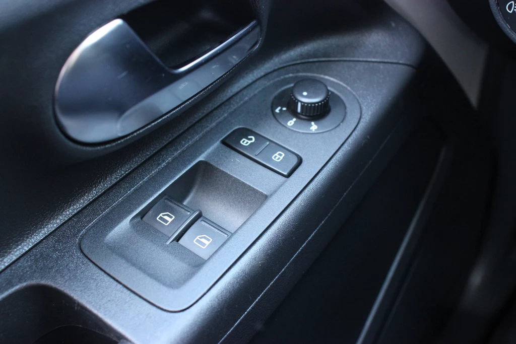 Volkswagen up! – foto 16