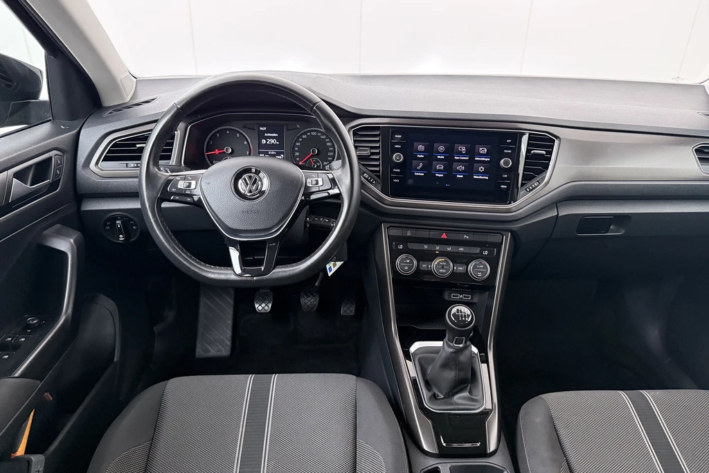 Volkswagen T-Roc – foto 8