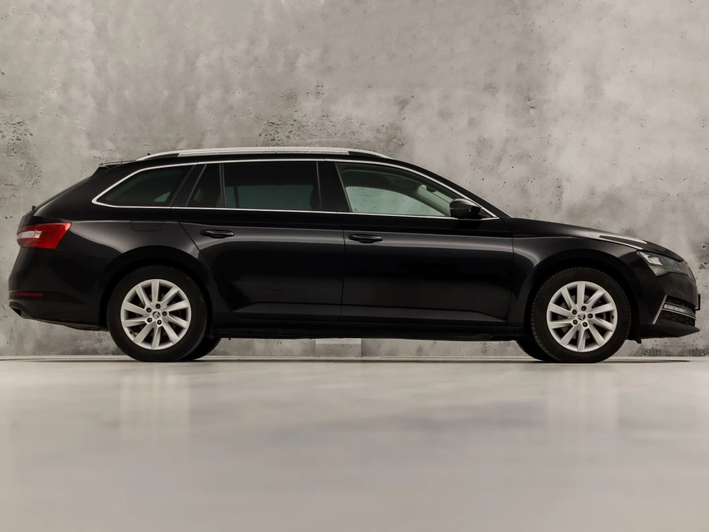 Škoda Superb – foto 7