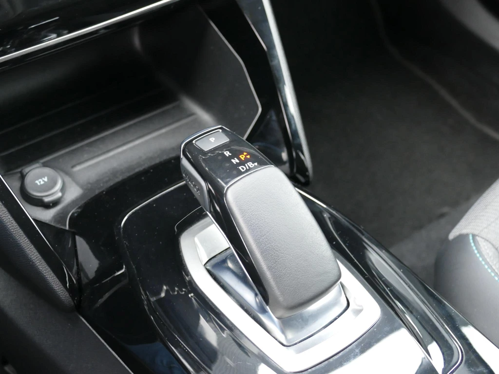 Peugeot e-2008 – foto 20