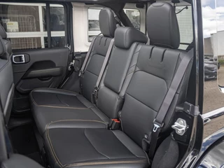 Jeep Wrangler – thumbnail 12