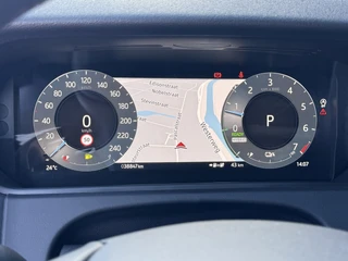 Land Rover Range Rover Velar – thumbnail 22