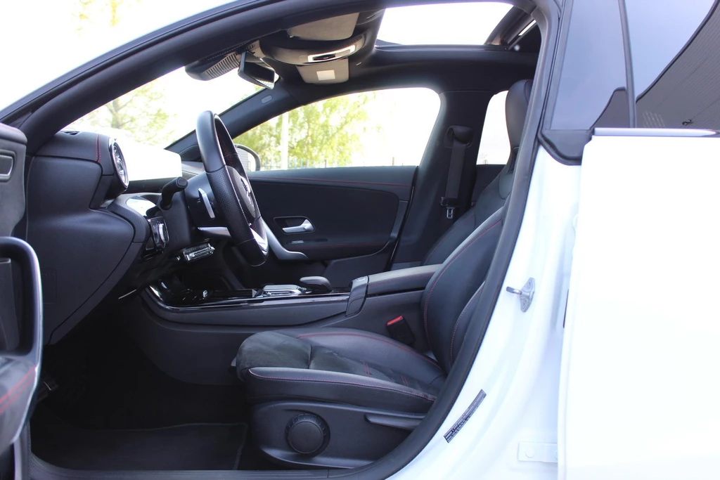 Mercedes-Benz CLA – foto 27