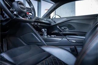 Audi R8 – thumbnail 25