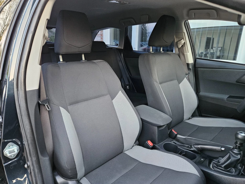 Toyota Auris – foto 24