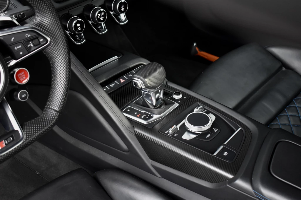 Audi R8 – foto 15