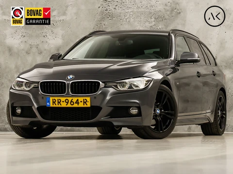BMW 3 Serie 320i M Sport High Executive 184Pk Automaat (GROOT NAVI, DEALER ONDERHOUDEN, CLIMATE, LEDER, STOELVERWARMING, SPORTSTOELEN, PARKEERSENSOREN, GETINT GLAS, NIEUWSTAAT)