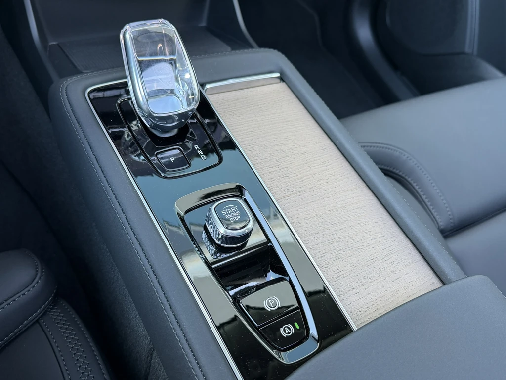 Volvo XC90 – foto 30
