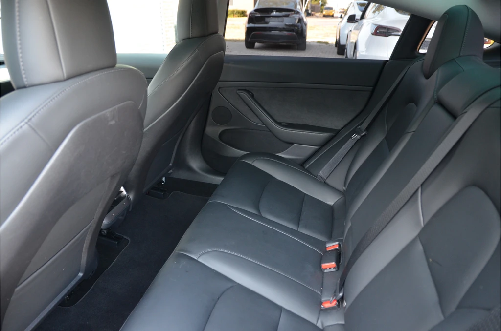 Tesla Model 3 – foto 13