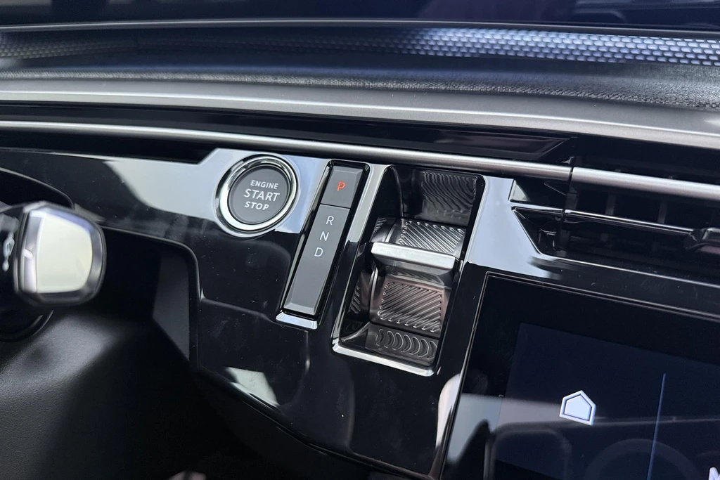 Peugeot e-3008 – foto 30