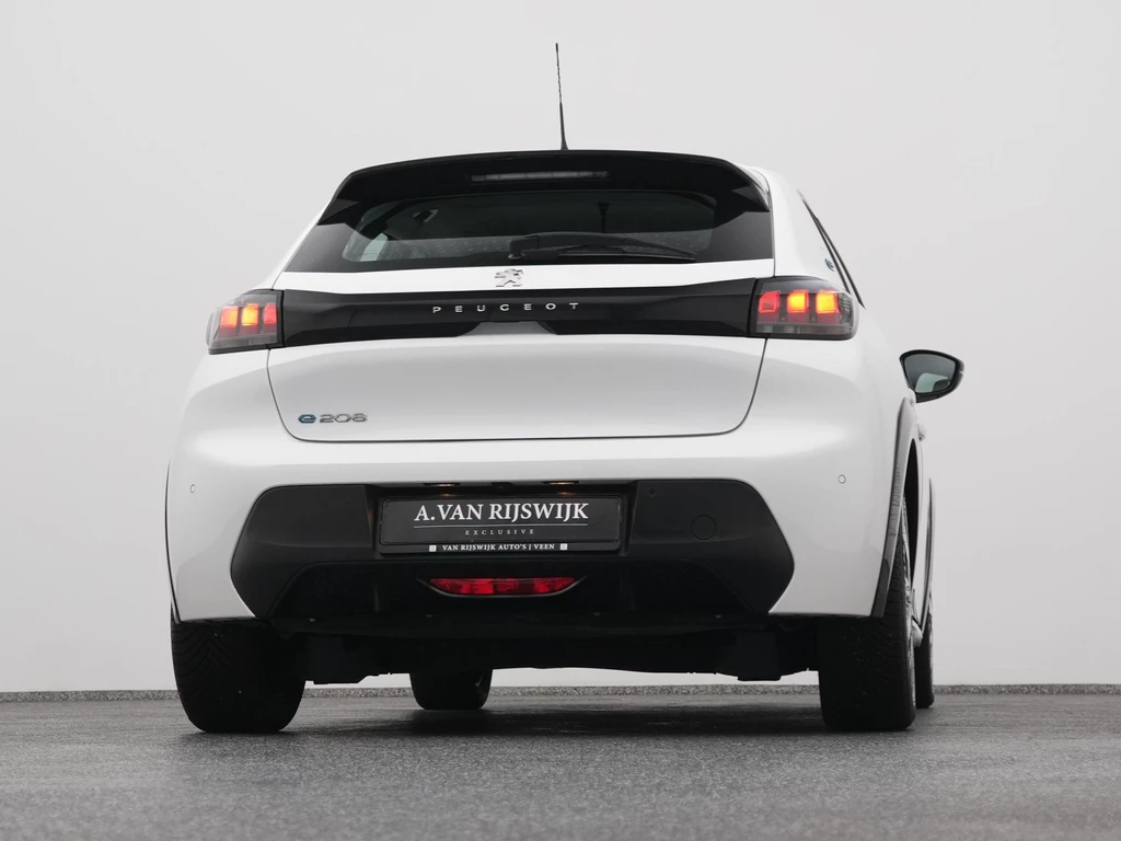 Peugeot e-208 – foto 9