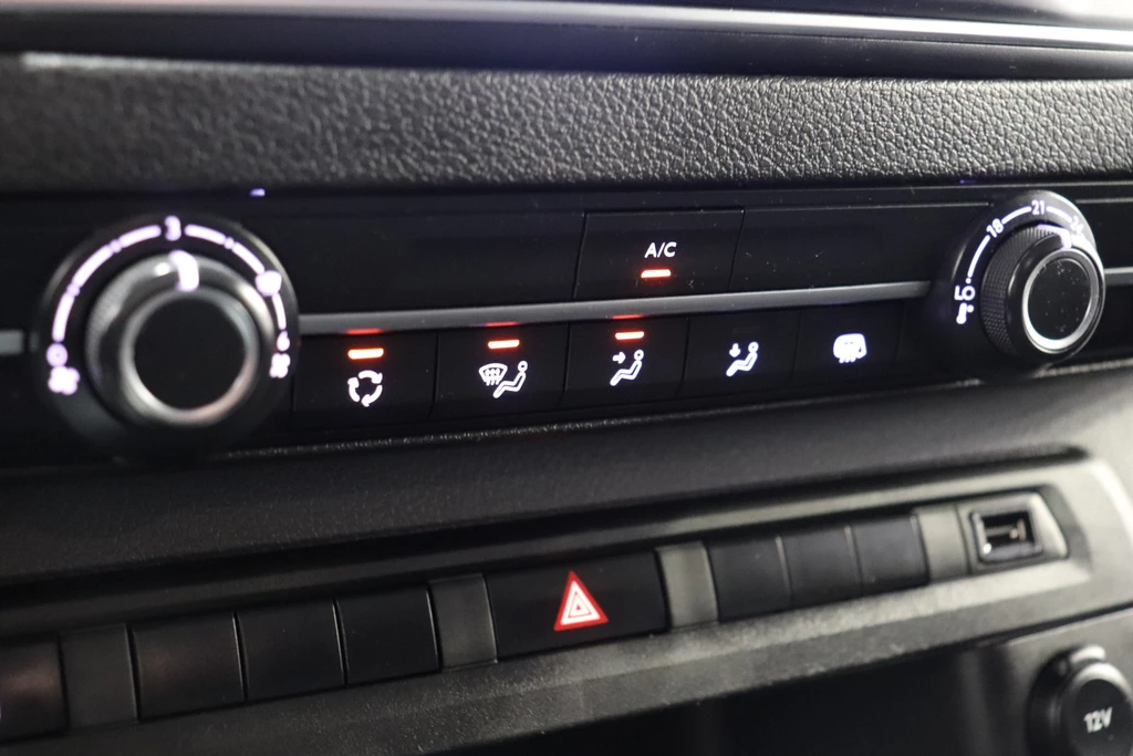 Opel Vivaro – foto 12