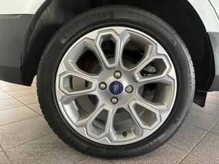 Ford EcoSport – thumbnail 25