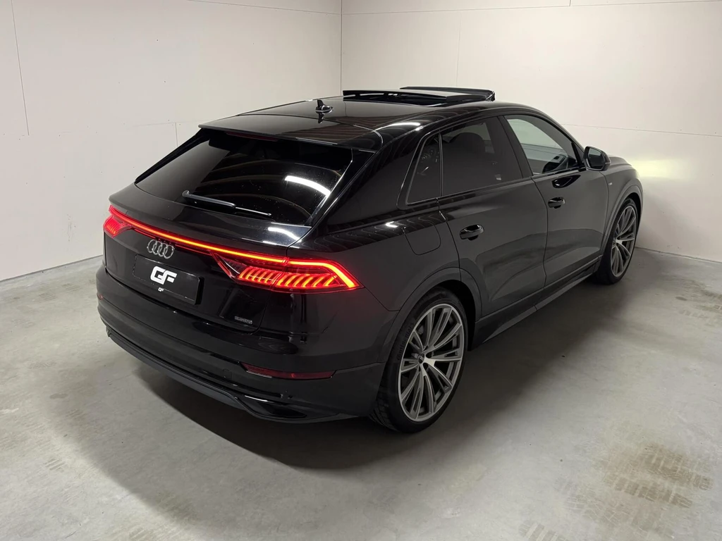 Audi Q8 – foto 13