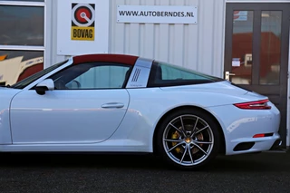 Porsche 911 – thumbnail 8