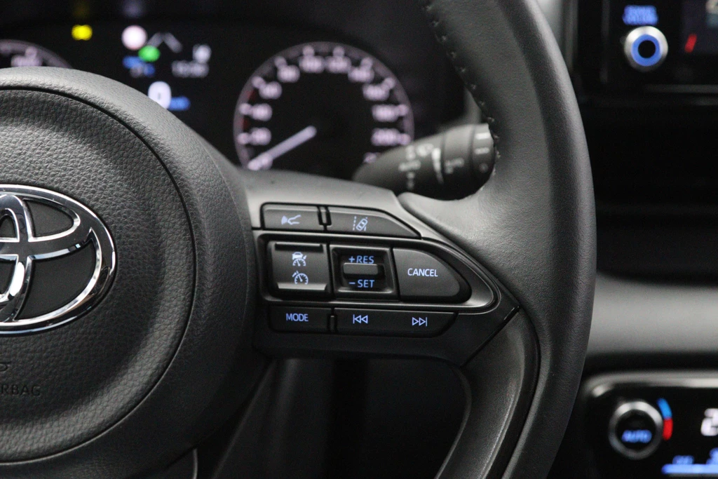 Toyota Yaris – foto 14