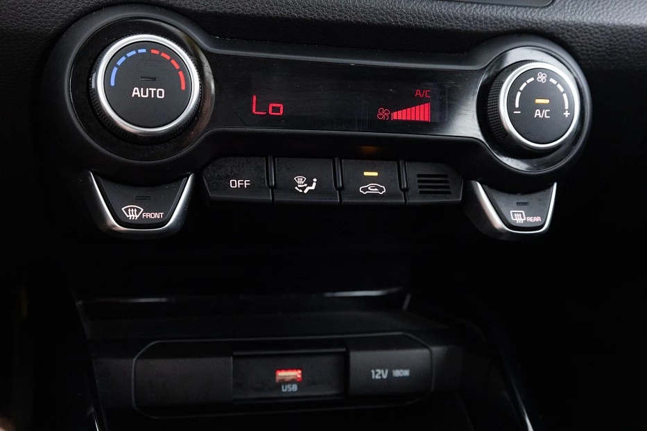 Kia Stonic – foto 18