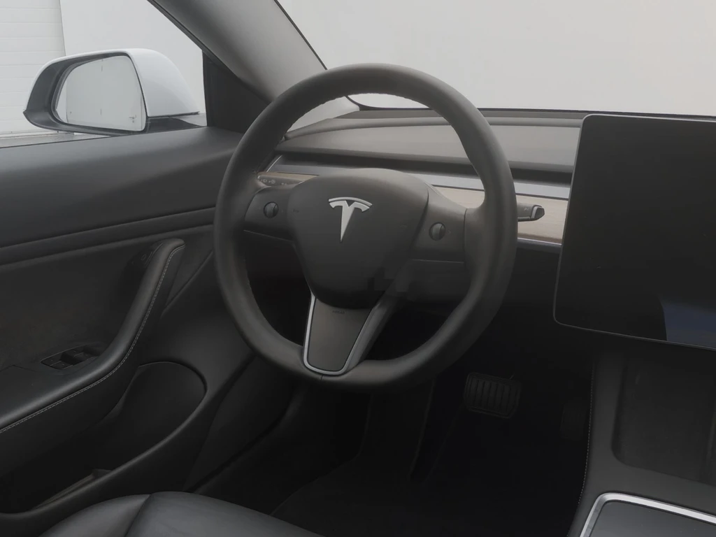 Tesla Model 3 – foto 22