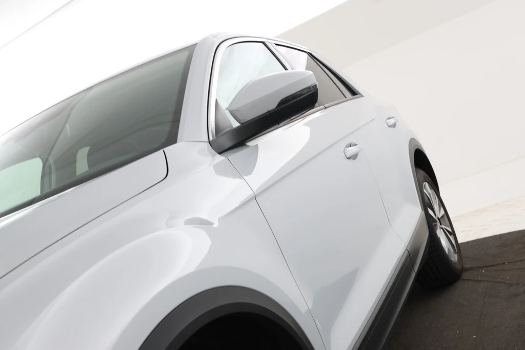 Volkswagen T-Roc – foto 2