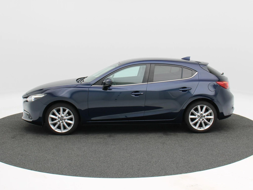 Mazda 3 – foto 2